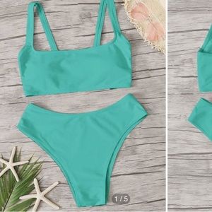 Square neck bikini